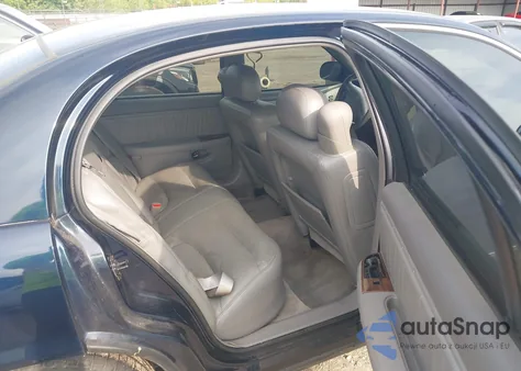 2002 Buick Park Avenue Ultra из США, поврежденный, VIN 1G4CU541024190276